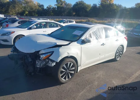 2016 Nissan Altima 2.5 Sl z USA, uszkodzony, nr VIN 1N4AL3AP1GC144728